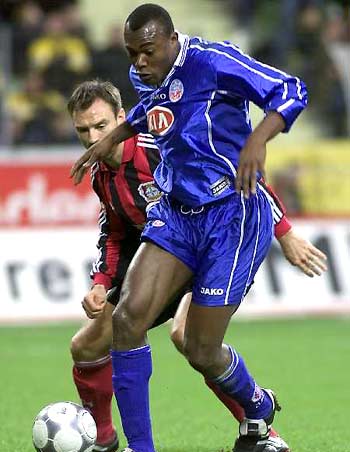 托尼：劳塔罗是国米的灵魂，但他在队友面前应多展现出笑容（托尼：劳塔罗是国米灵魂，期望他在队友面前更常微笑）